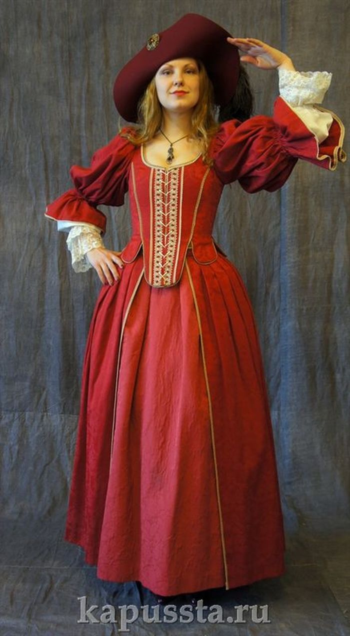Карнавальный костюм 17 века